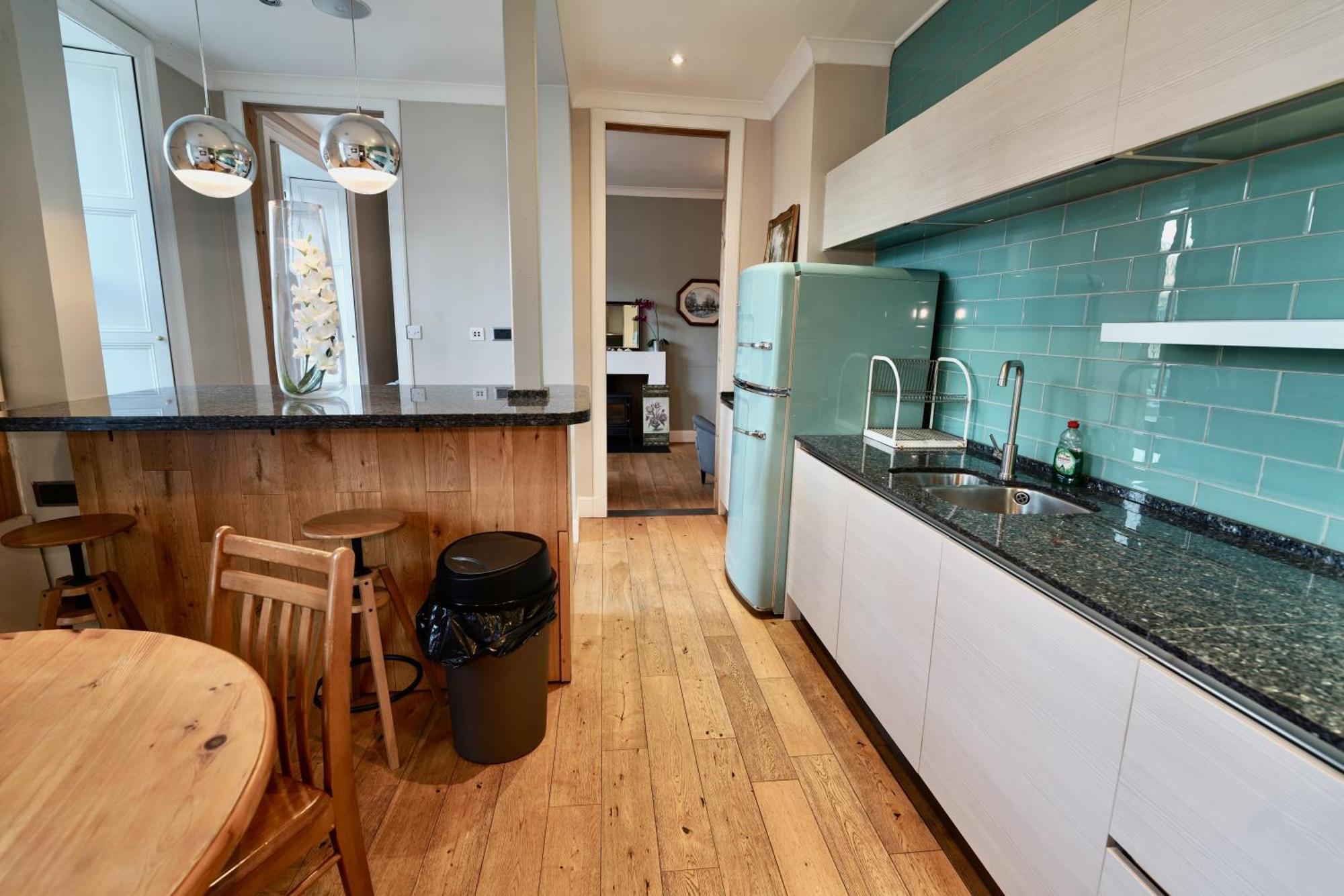 Spacious 2 Bed Apt Next To Royal Mile & Waverley EDI Eksteriør billede
