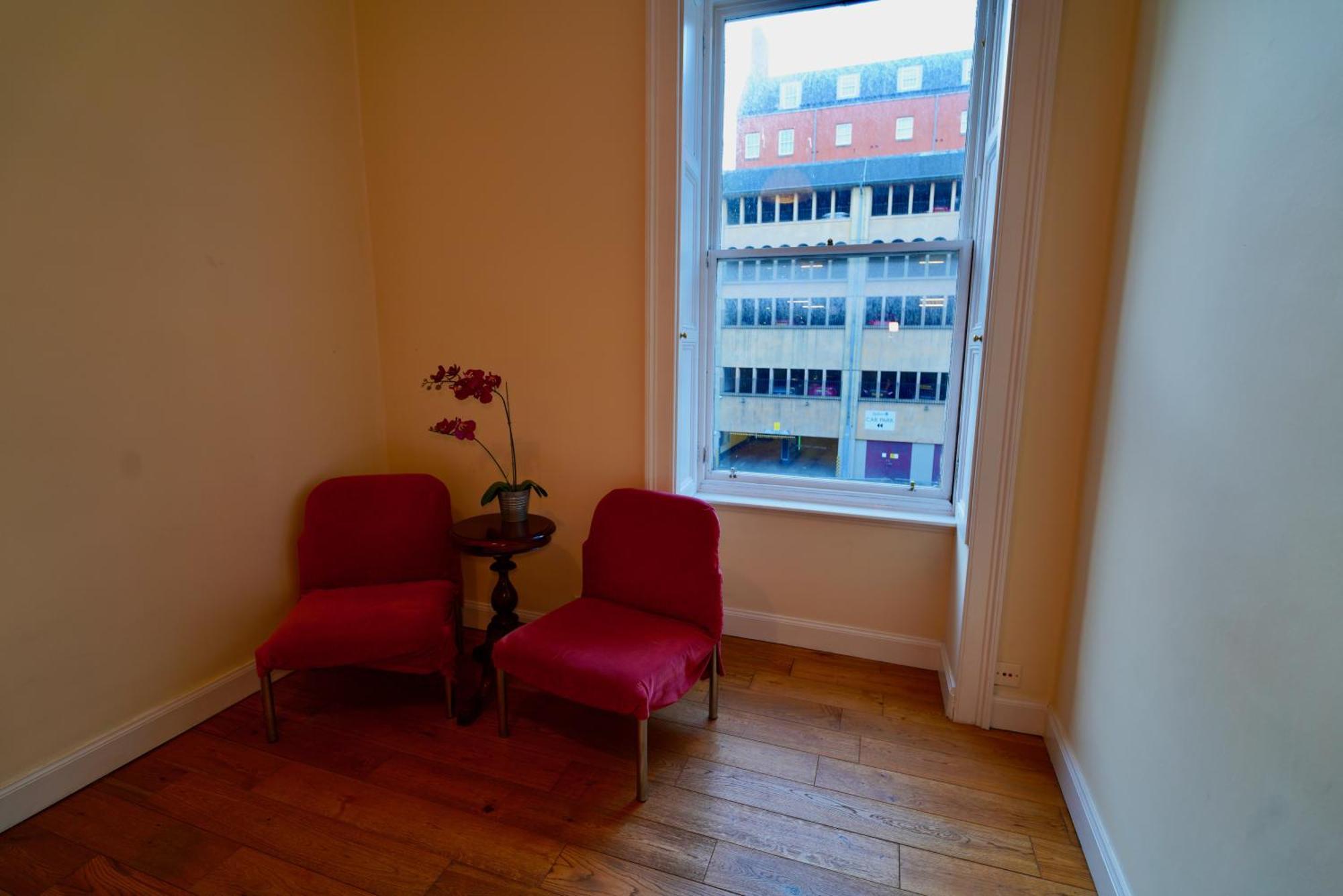 Spacious 2 Bed Apt Next To Royal Mile & Waverley EDI Eksteriør billede