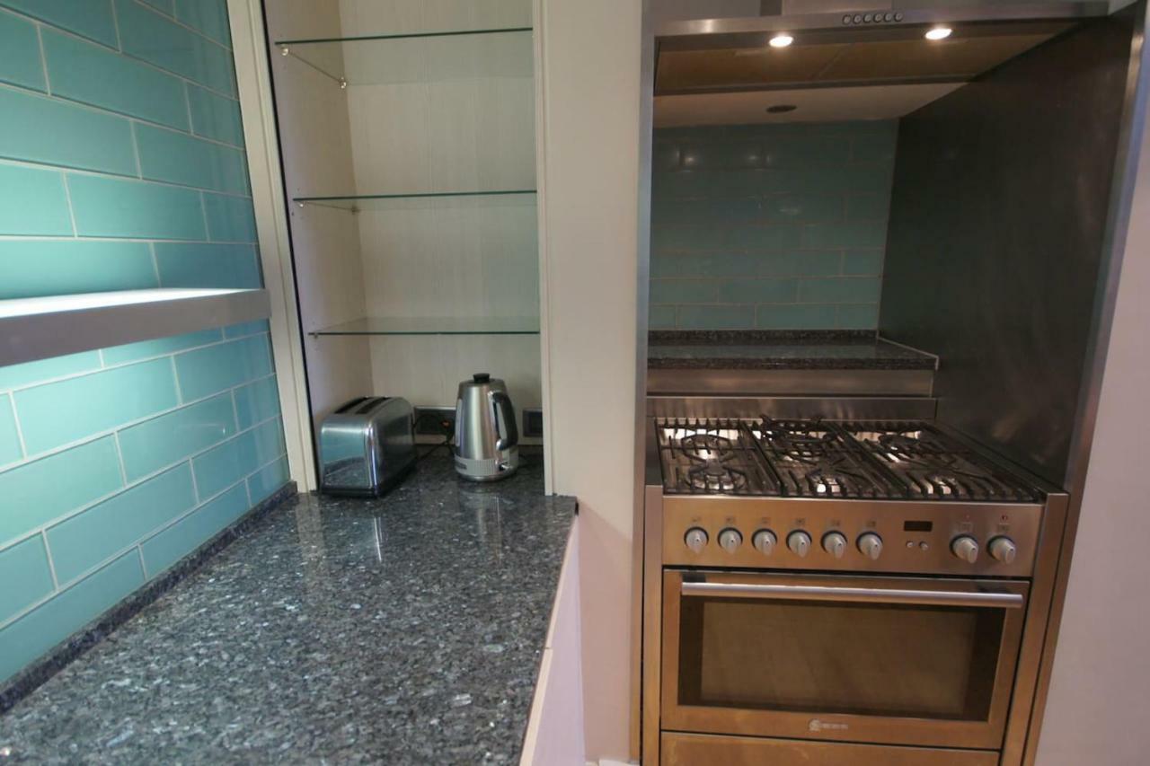 Spacious 2 Bed Apt Next To Royal Mile & Waverley EDI Eksteriør billede